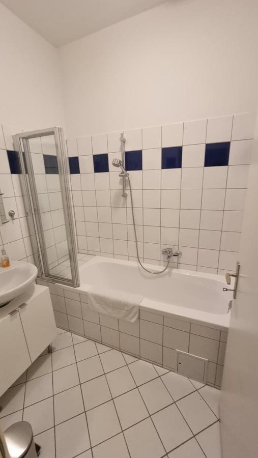 Sunny Apartment Next To Metro 1Br Wien Eksteriør billede