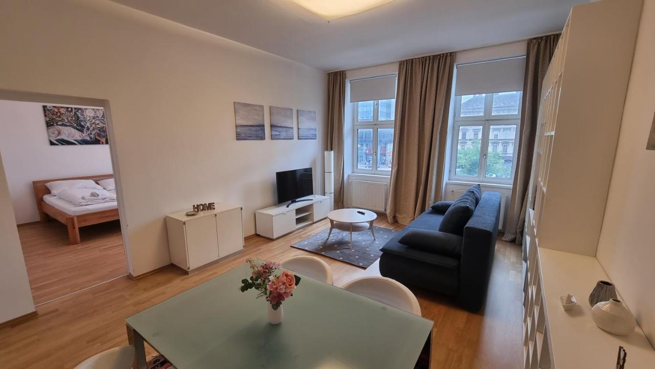 Sunny Apartment Next To Metro 1Br Wien Eksteriør billede