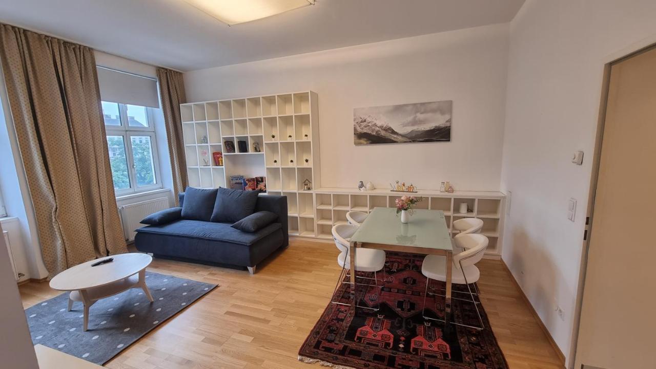 Sunny Apartment Next To Metro 1Br Wien Eksteriør billede