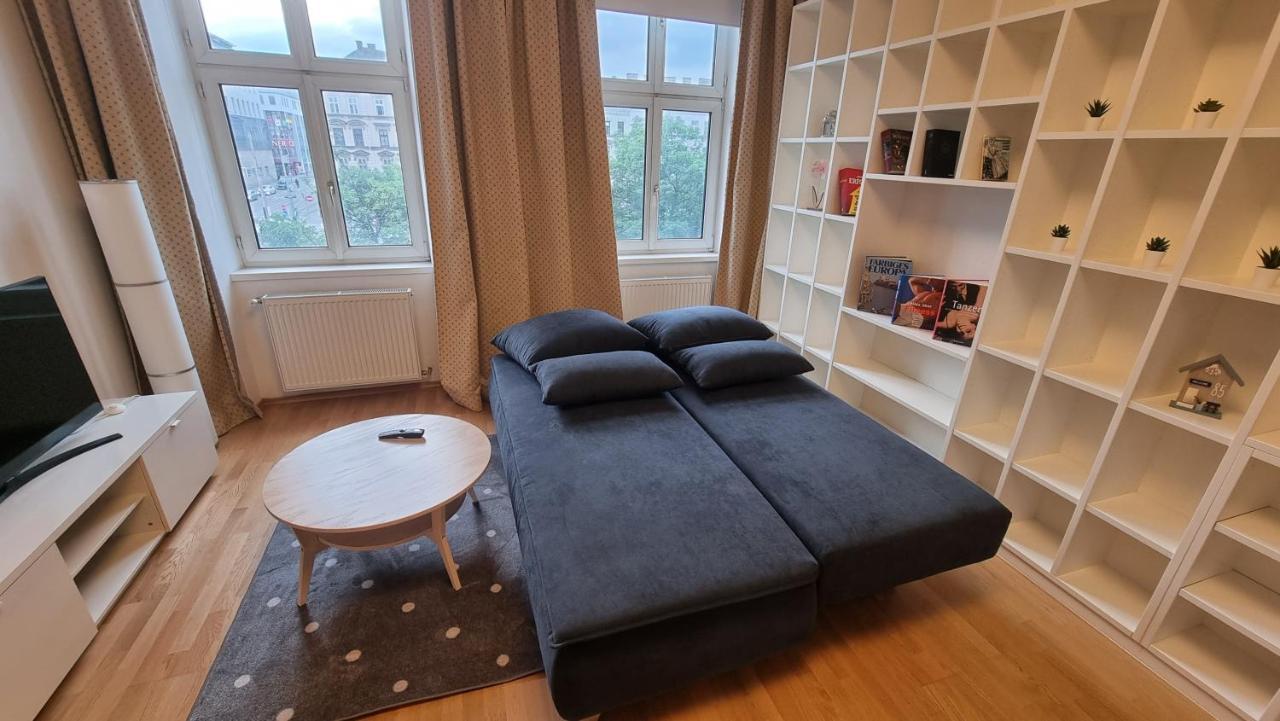 Sunny Apartment Next To Metro 1Br Wien Eksteriør billede
