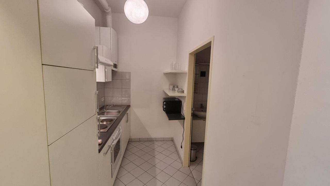 Sunny Apartment Next To Metro 1Br Wien Eksteriør billede